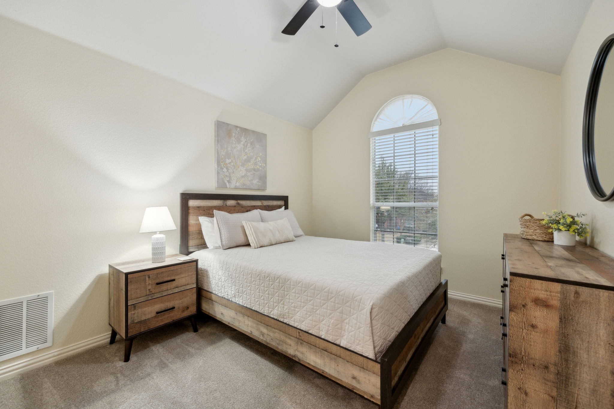 1261 Golf Club Drive Lantana TX 76226