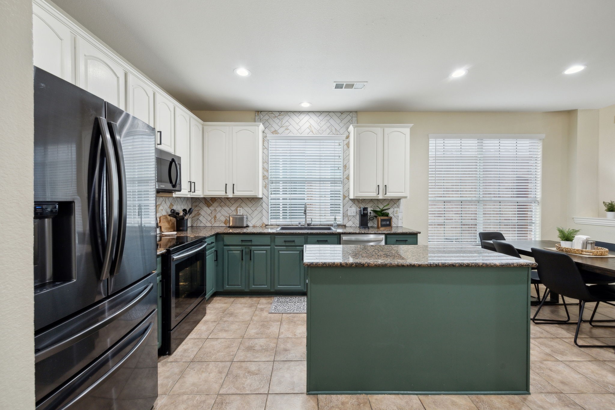 1261 Golf Club Drive Lantana TX 76226