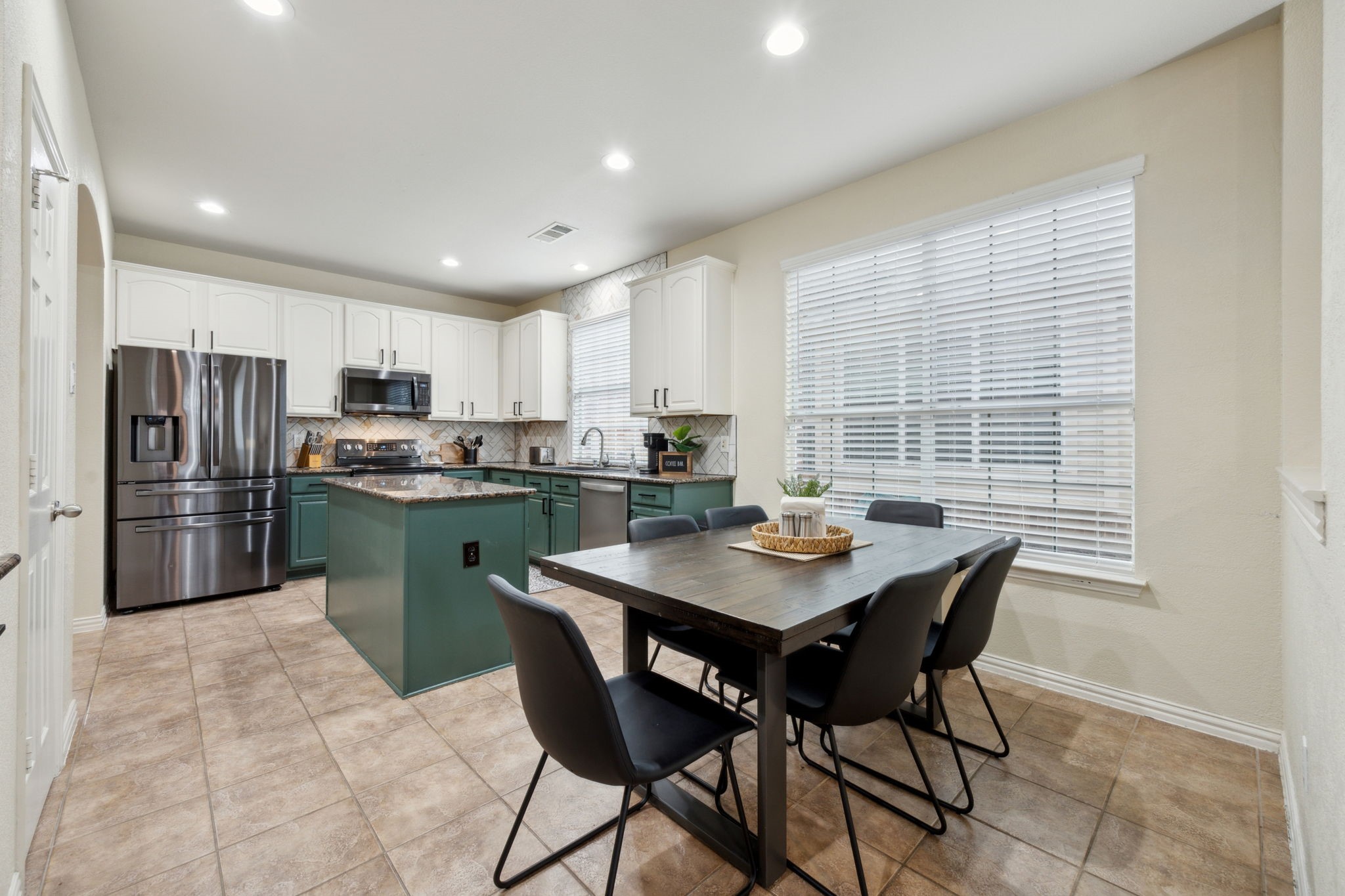 1261 Golf Club Drive Lantana TX 76226