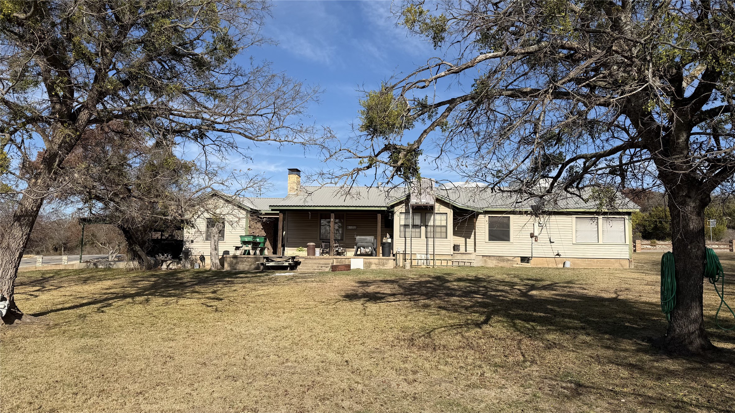 5 W Highway 84 Goldthwaite TX 76844