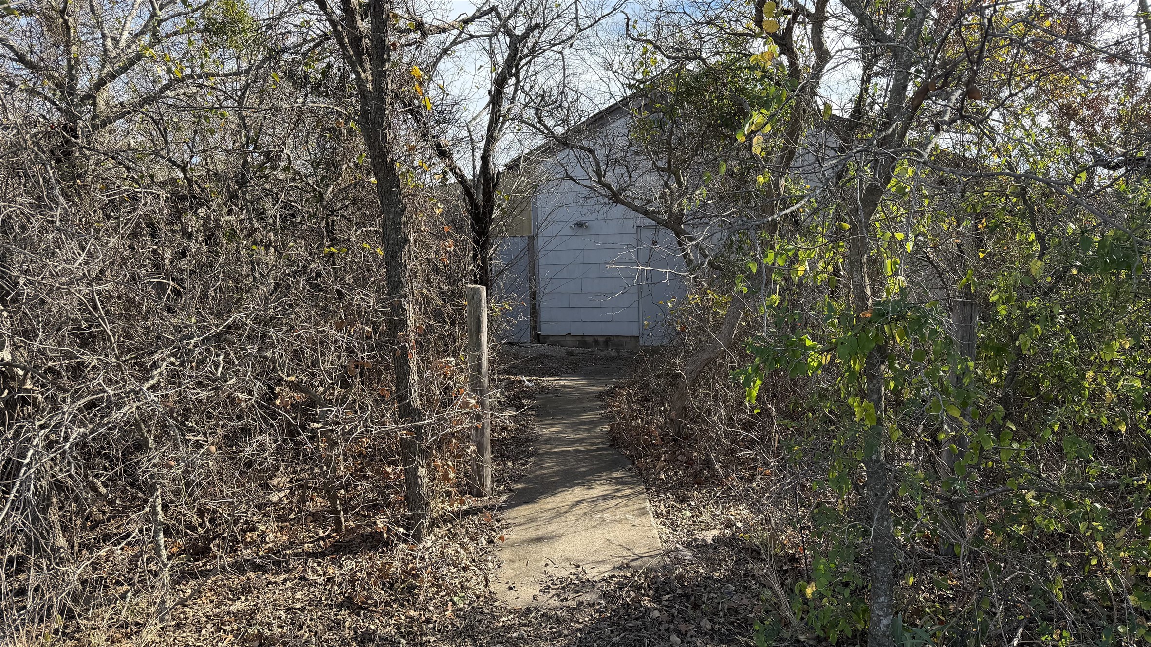 5 W Highway 84 Goldthwaite TX 76844