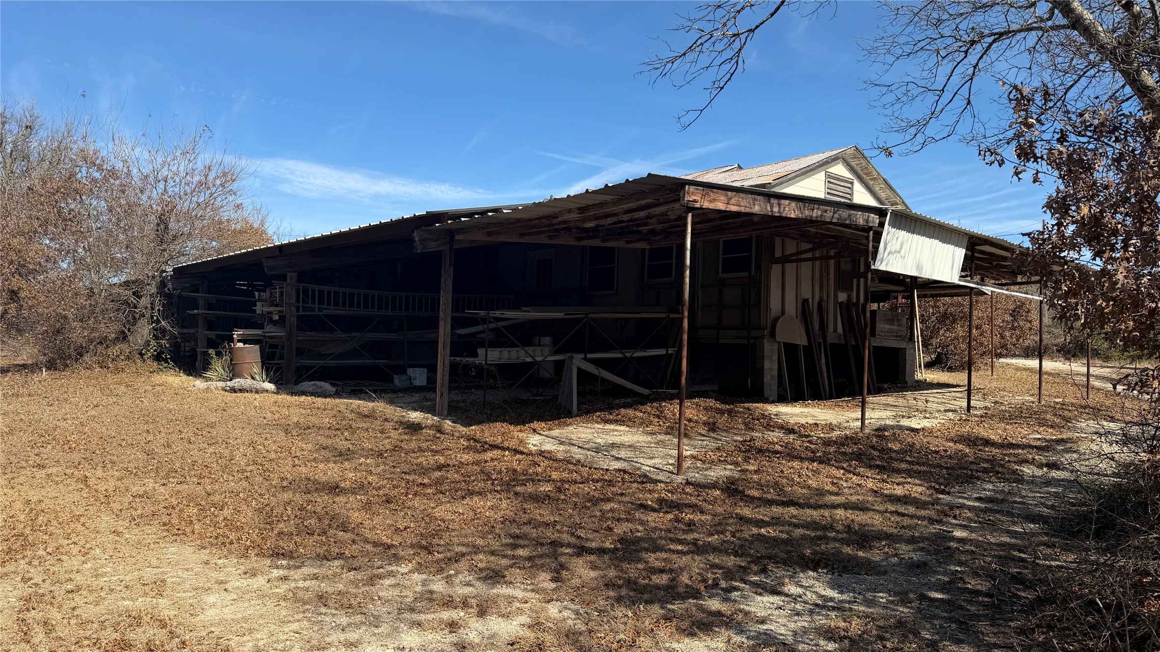 5 W Highway 84 Goldthwaite TX 76844