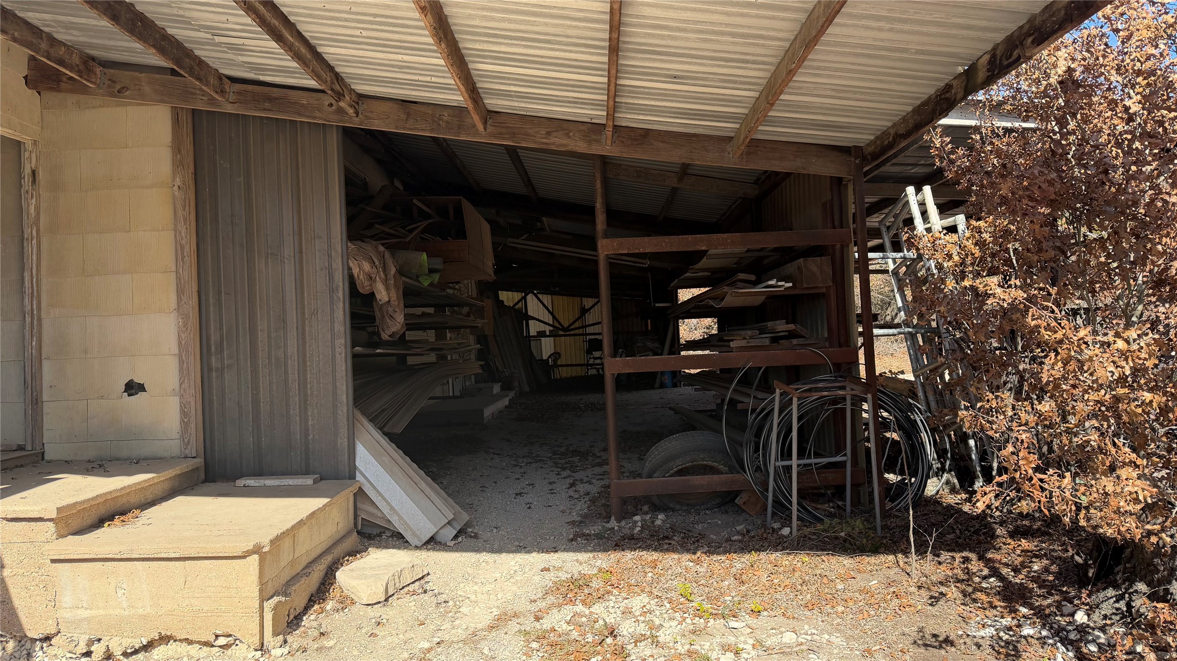 5 W Highway 84 Goldthwaite TX 76844