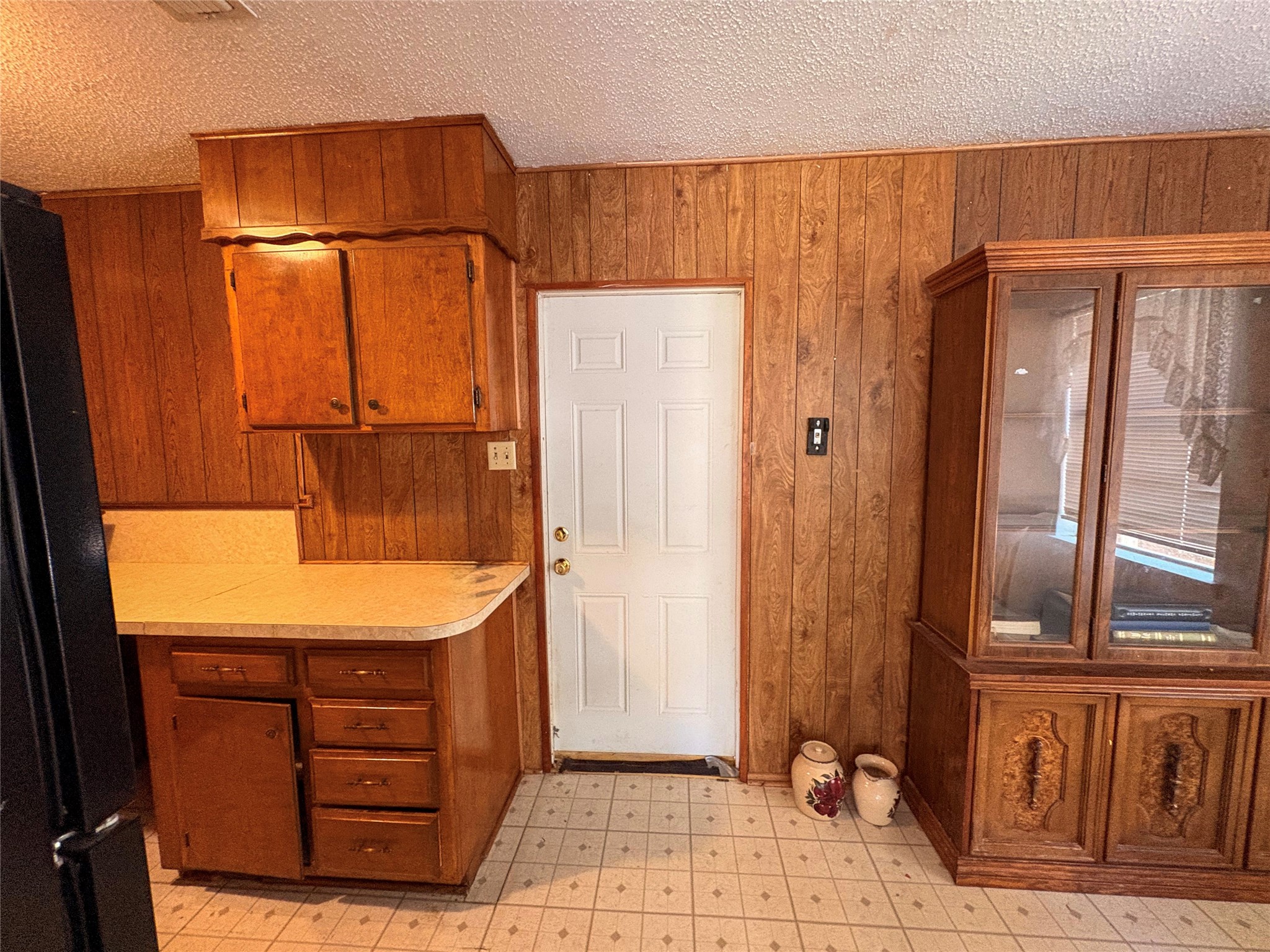 1829 S Center Street Denison TX 75021