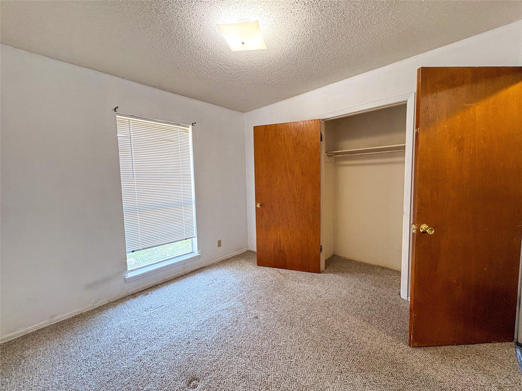 1829 S Center Street Denison TX 75021