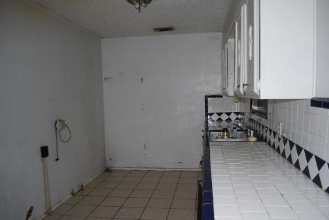 225 Village Drive Somerset TX 78069