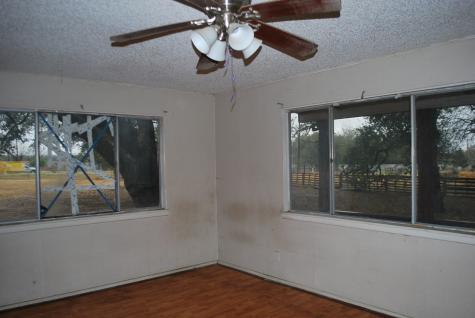 225 Village Drive Somerset TX 78069