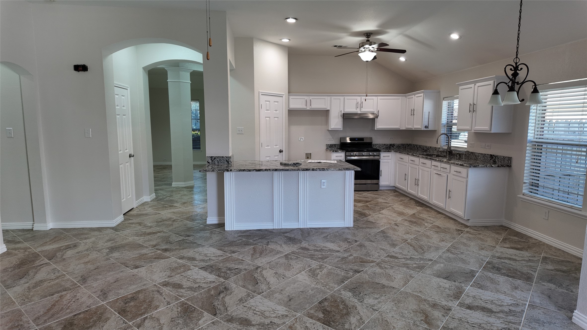 131 Yosemite Lane Terrell TX 75160