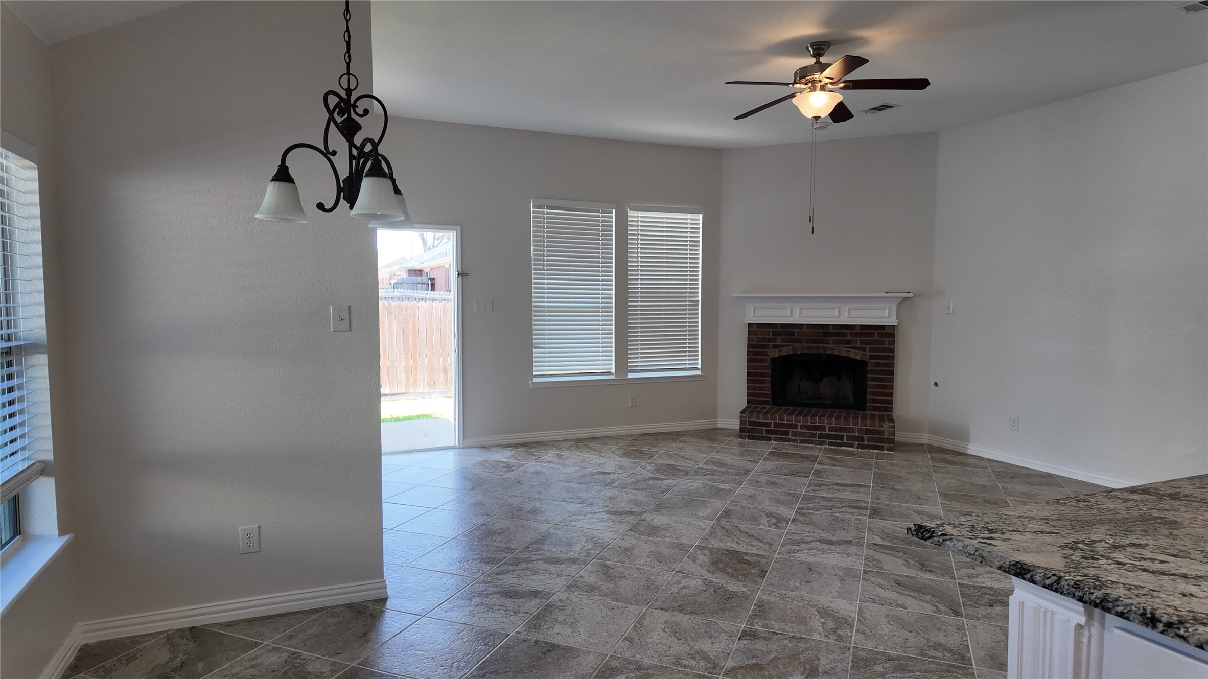 131 Yosemite Lane Terrell TX 75160