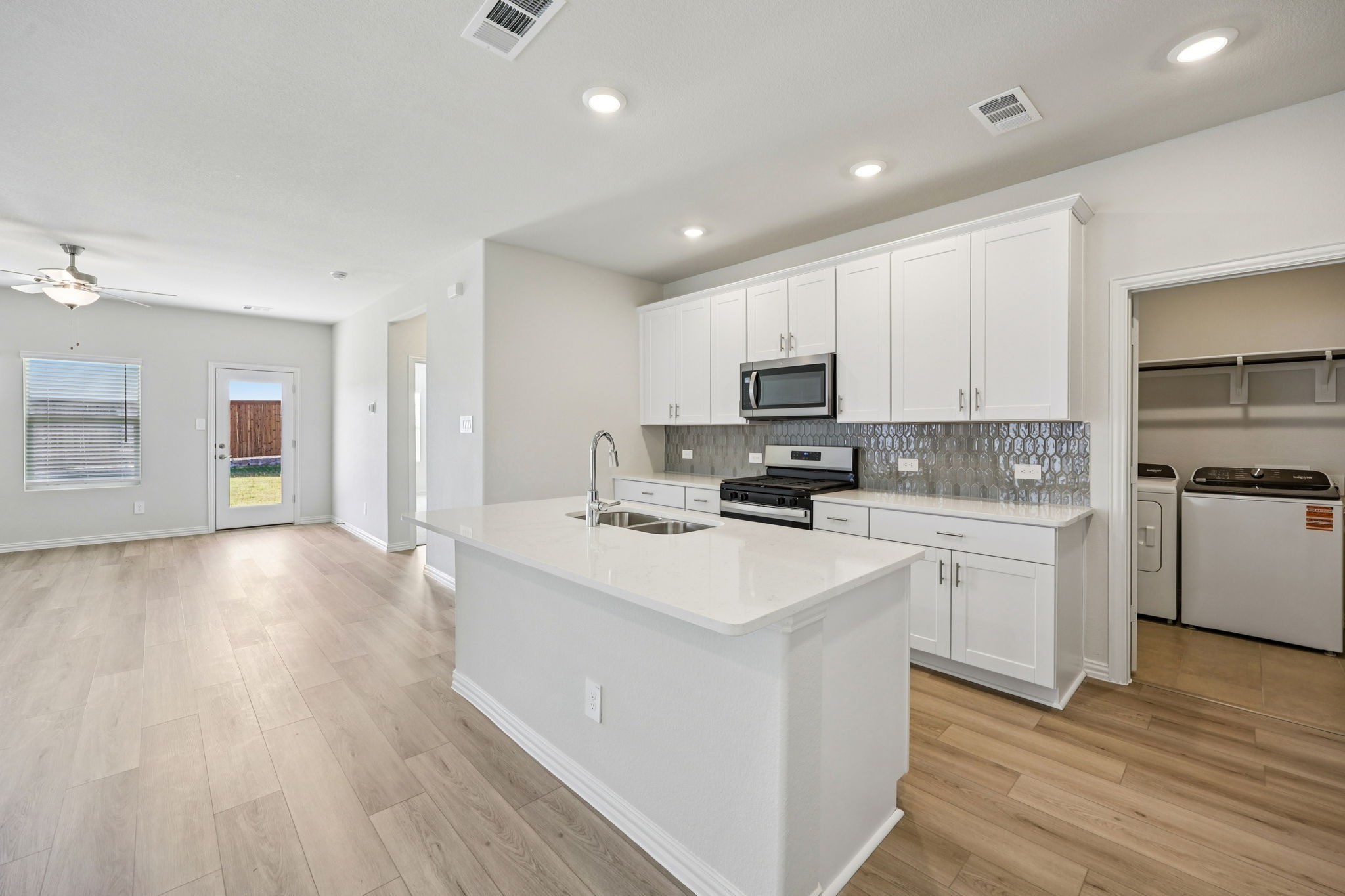 717 Dotty Drive Princeton TX 75071