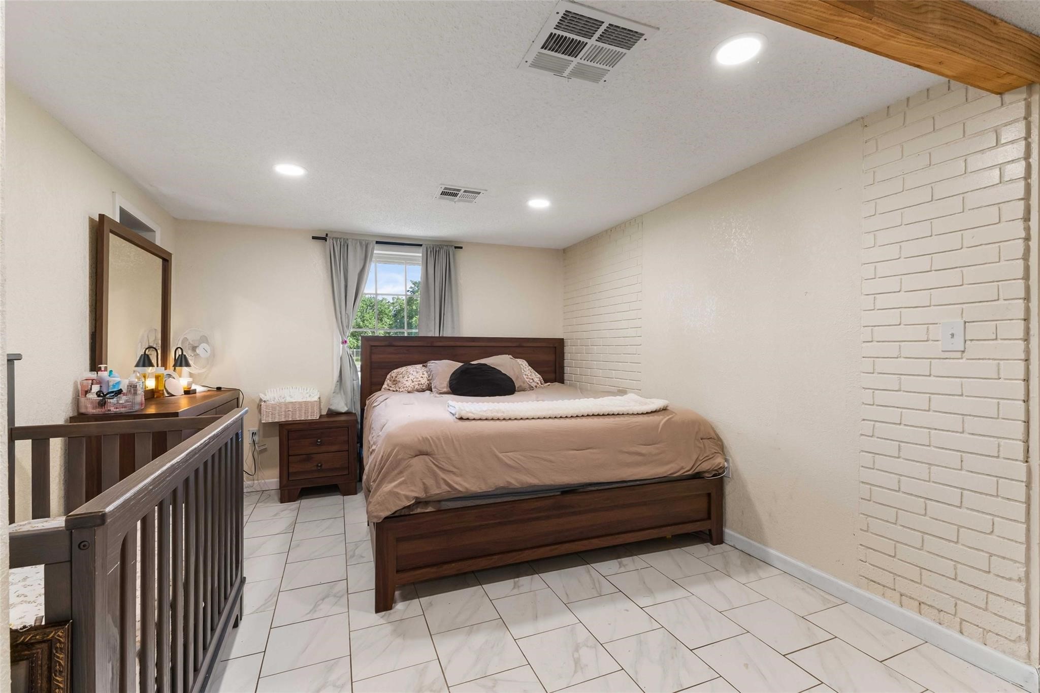 1126 W 7th Street Mcgregor TX 76657