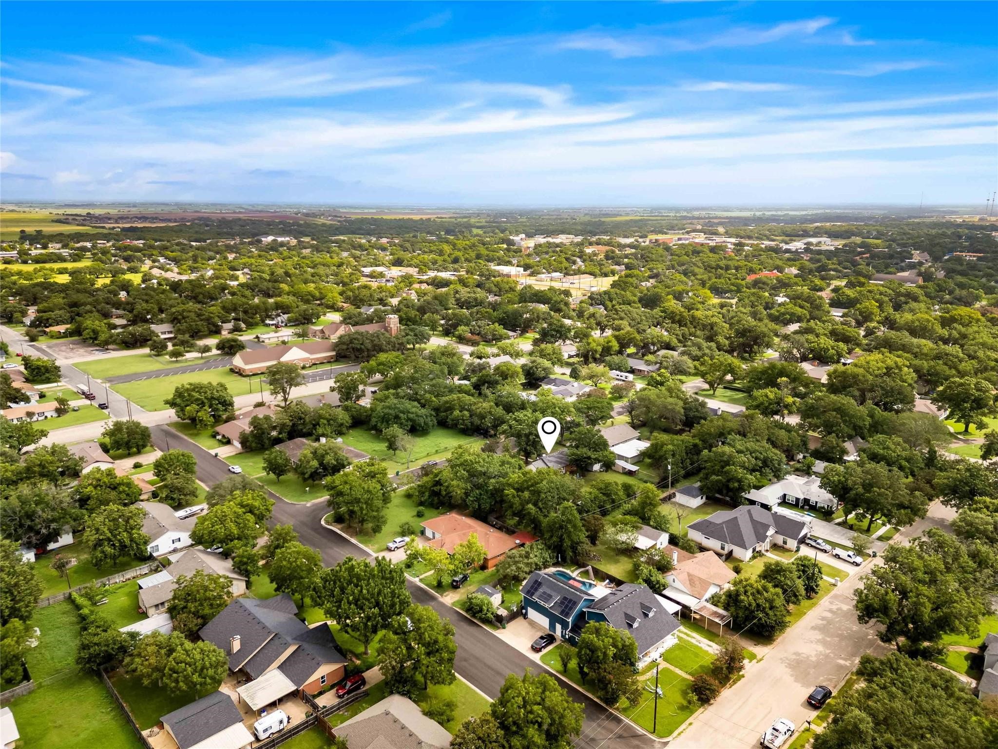1126 W 7th Street Mcgregor TX 76657