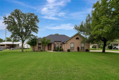 144 Southwood Drive Burleson TX 76028