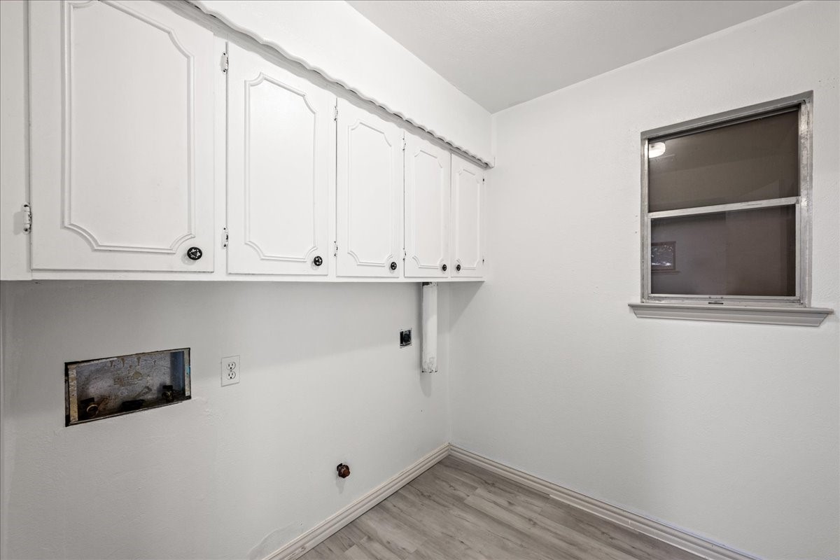 2400 Douglas Avenue Irving TX 75062