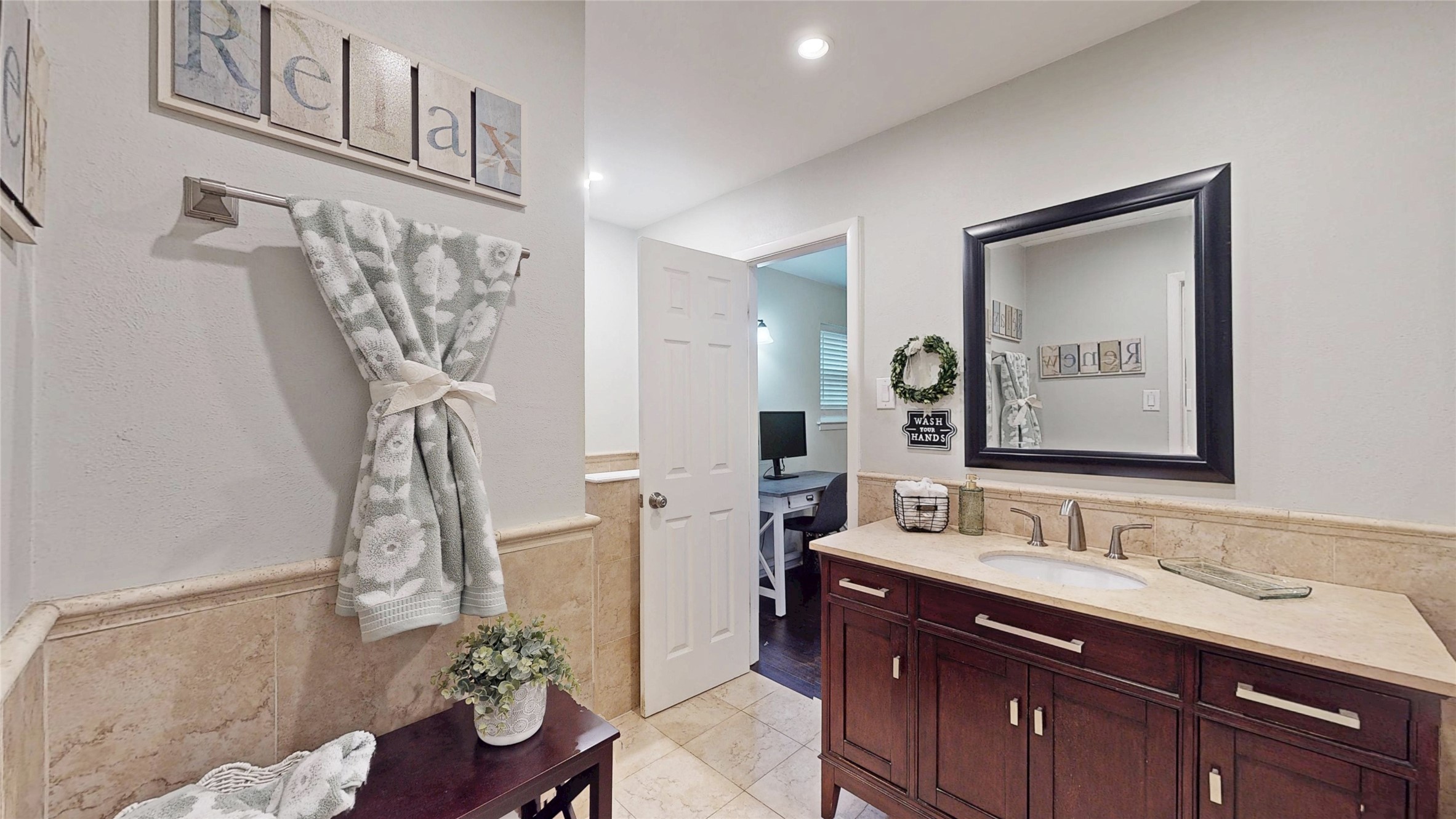808 San Marcos Lane Bedford TX 76021