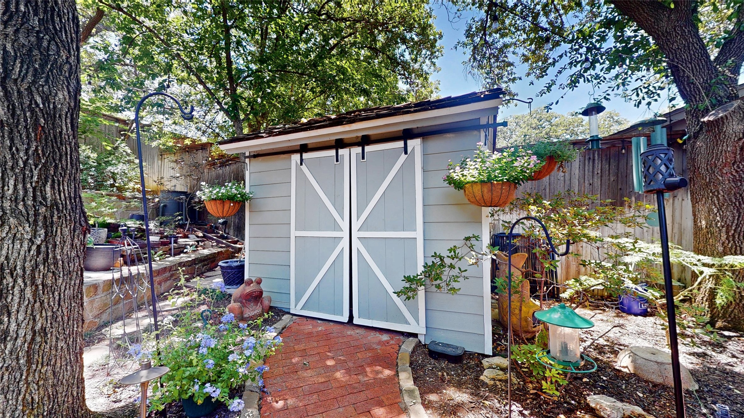808 San Marcos Lane Bedford TX 76021