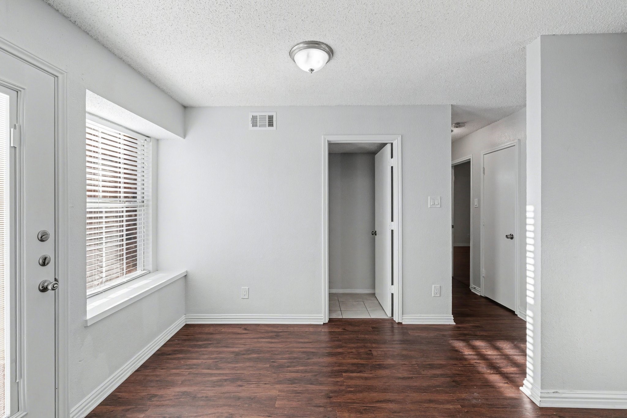 2080 Briarcliff Road Lewisville TX 75067