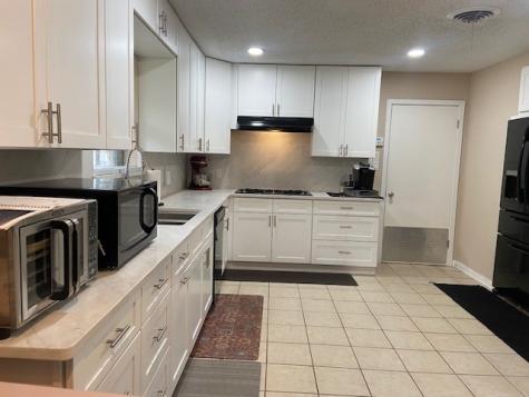 2333 N Carrier Parkway Grand Prairie TX 75050