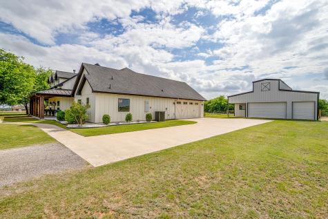 1621 County Road 1123 Godley TX 76044
