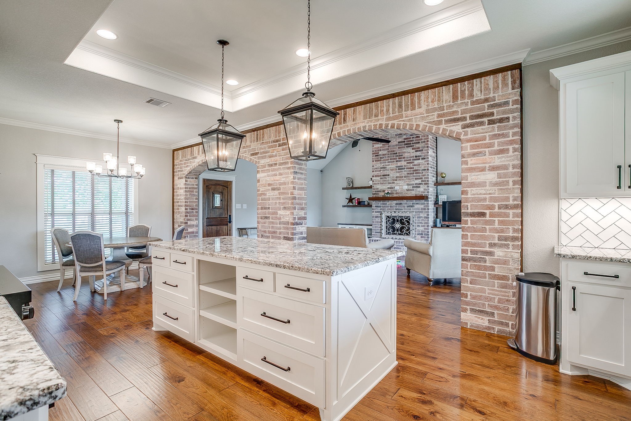 1621 County Road 1123 Godley TX 76044