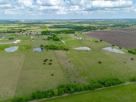 1621 County Road 1123 Godley TX 76044