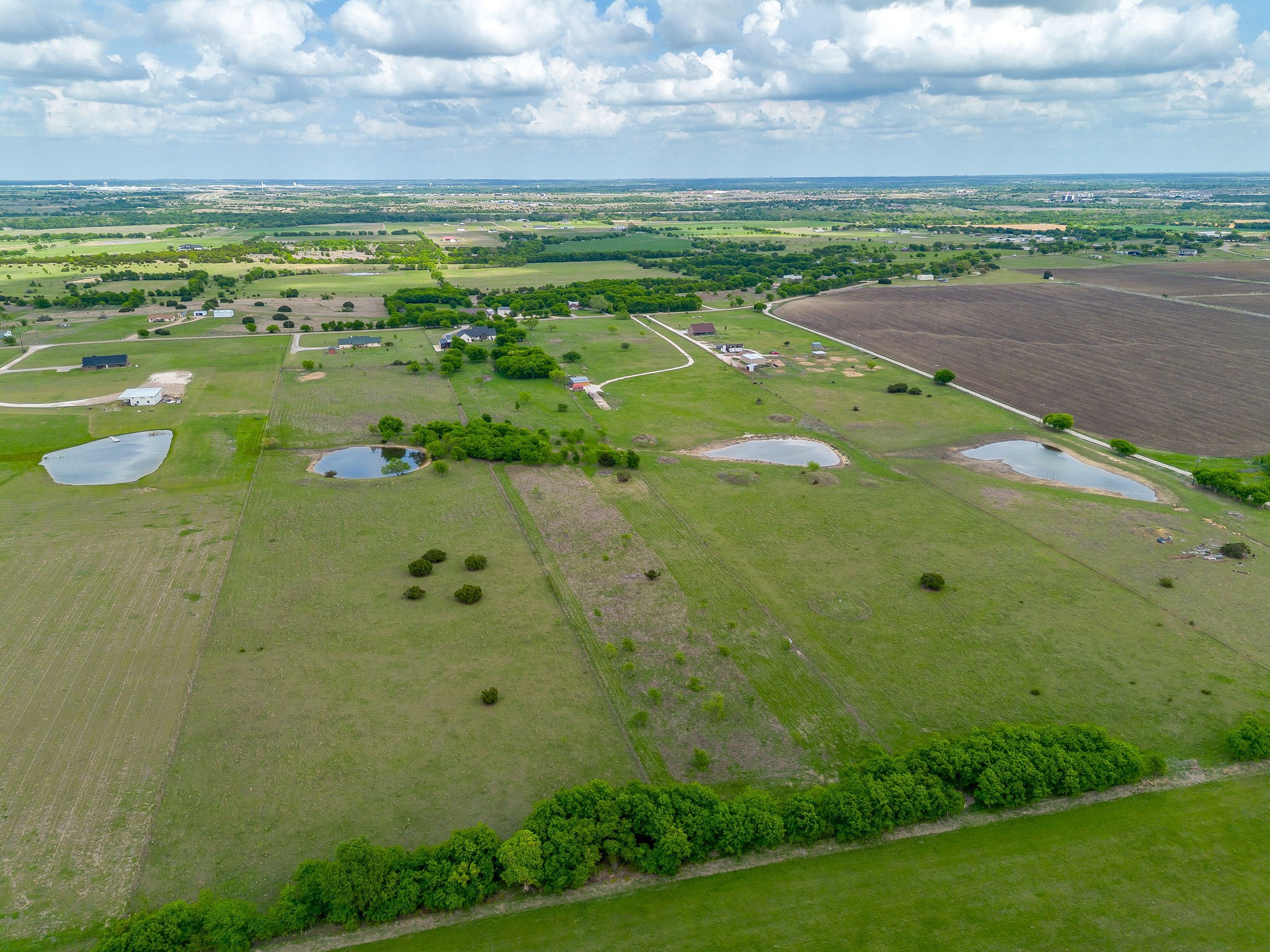 1621 County Road 1123 Godley TX 76044