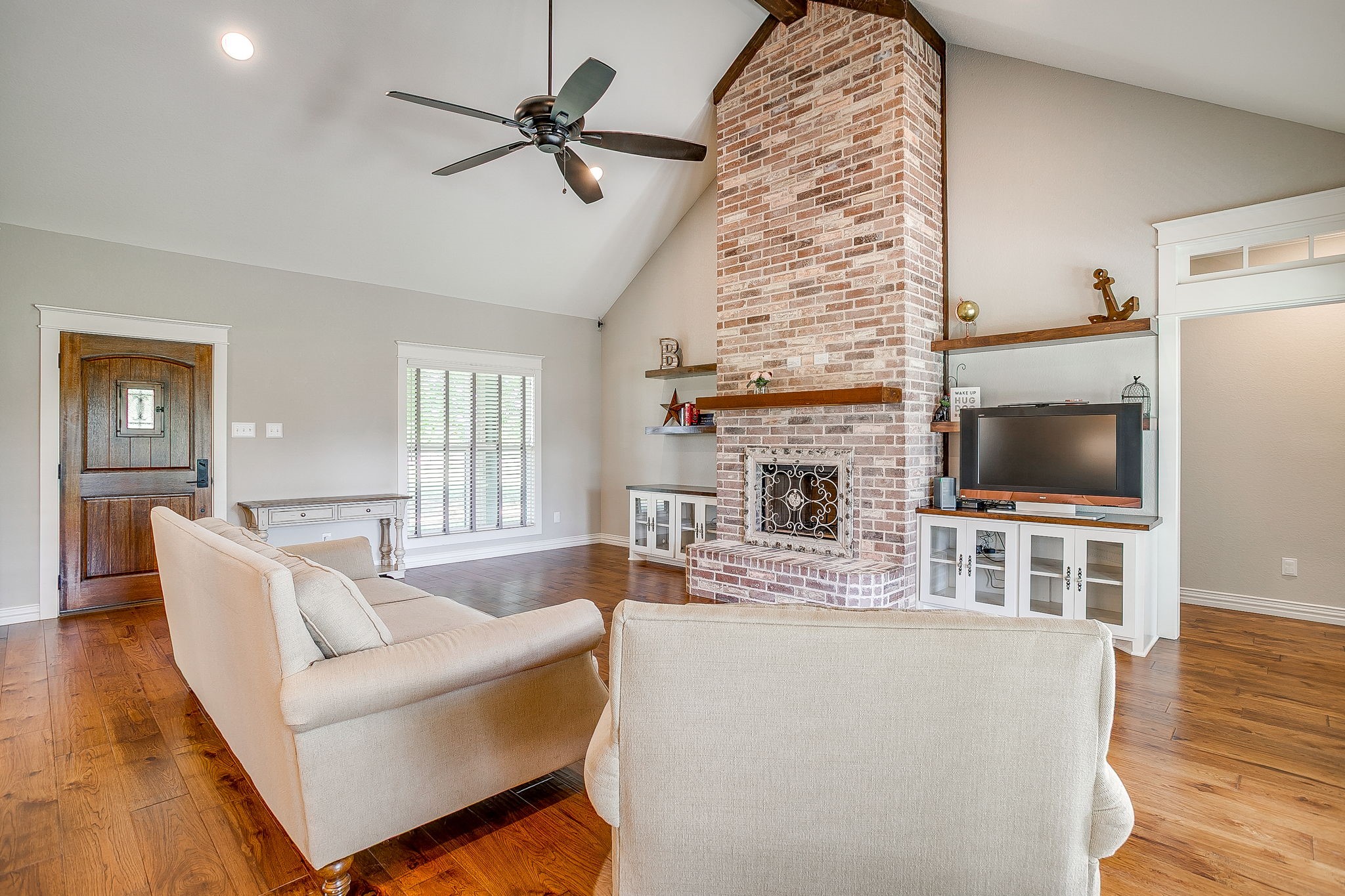 1621 County Road 1123 Godley TX 76044