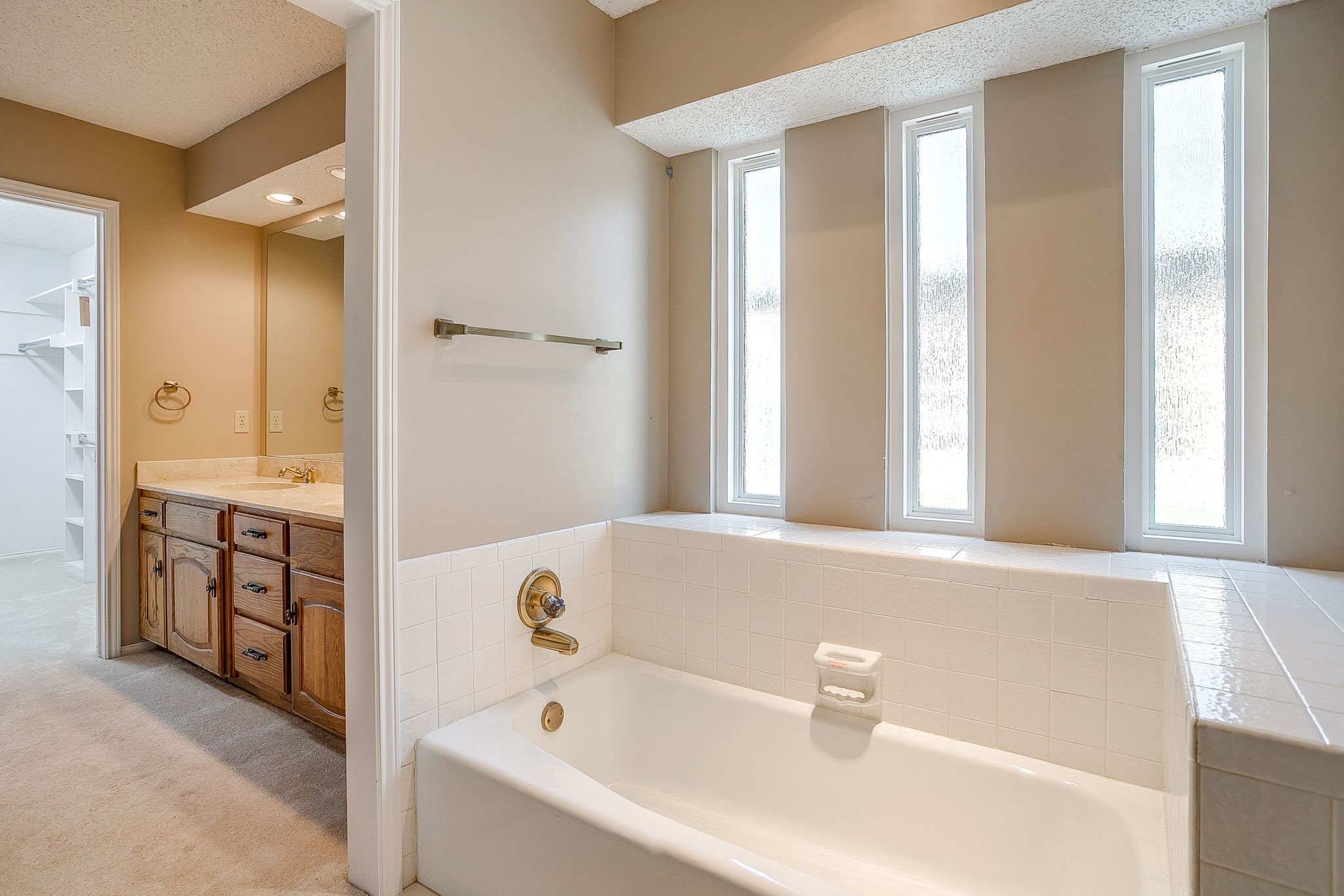 1516 Wimberly Court Bedford TX 76021
