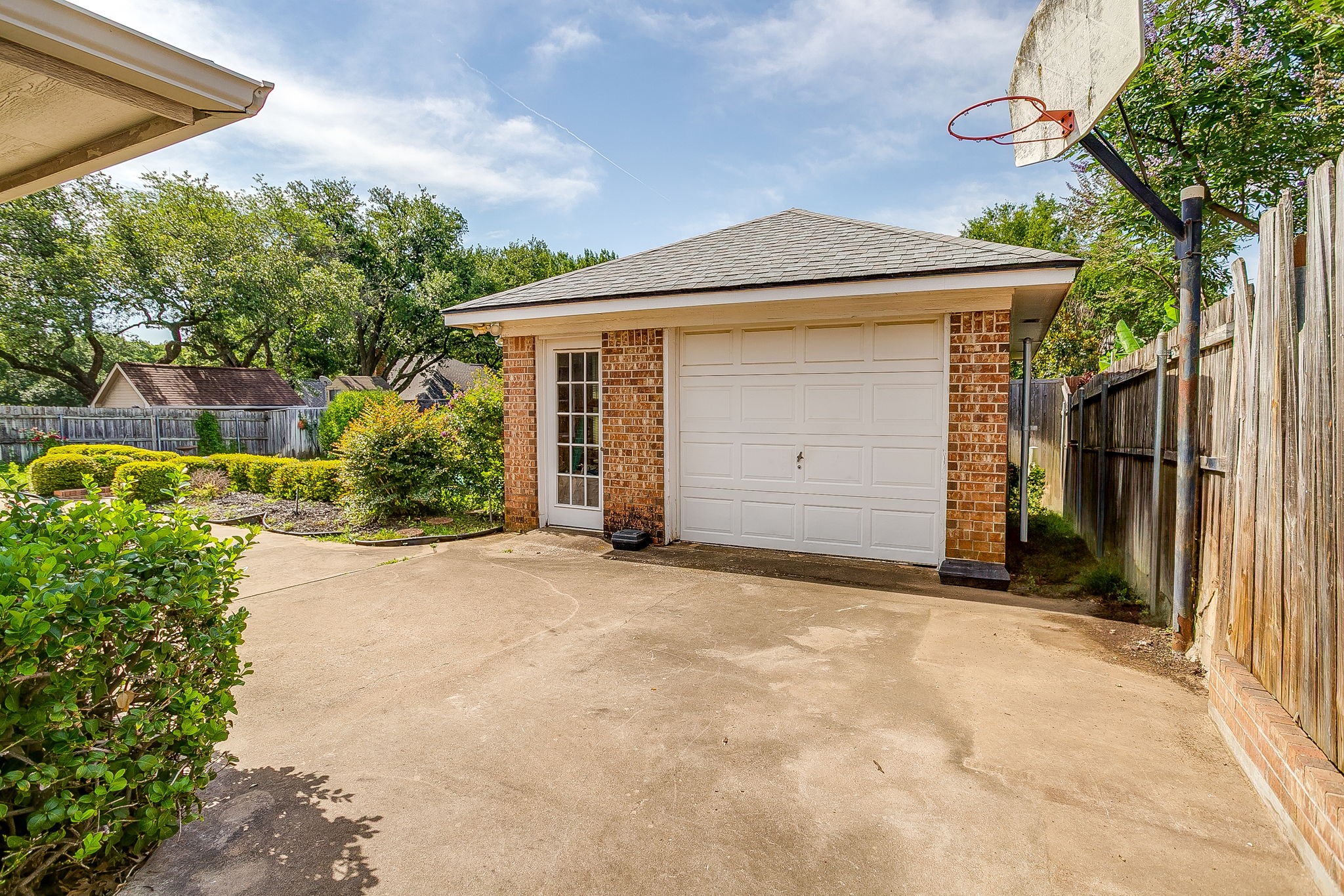 1516 Wimberly Court Bedford TX 76021