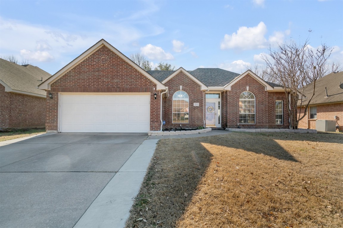 2206 Richmond Circle Mansfield TX 76063