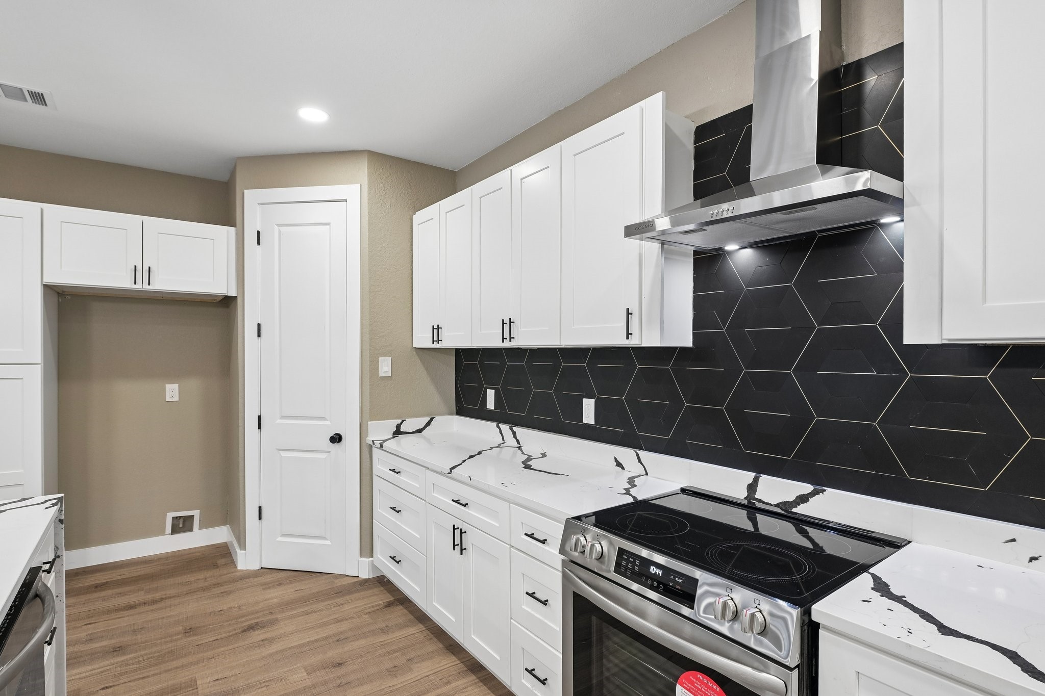 3337 Whirlaway Road Dallas TX 75229