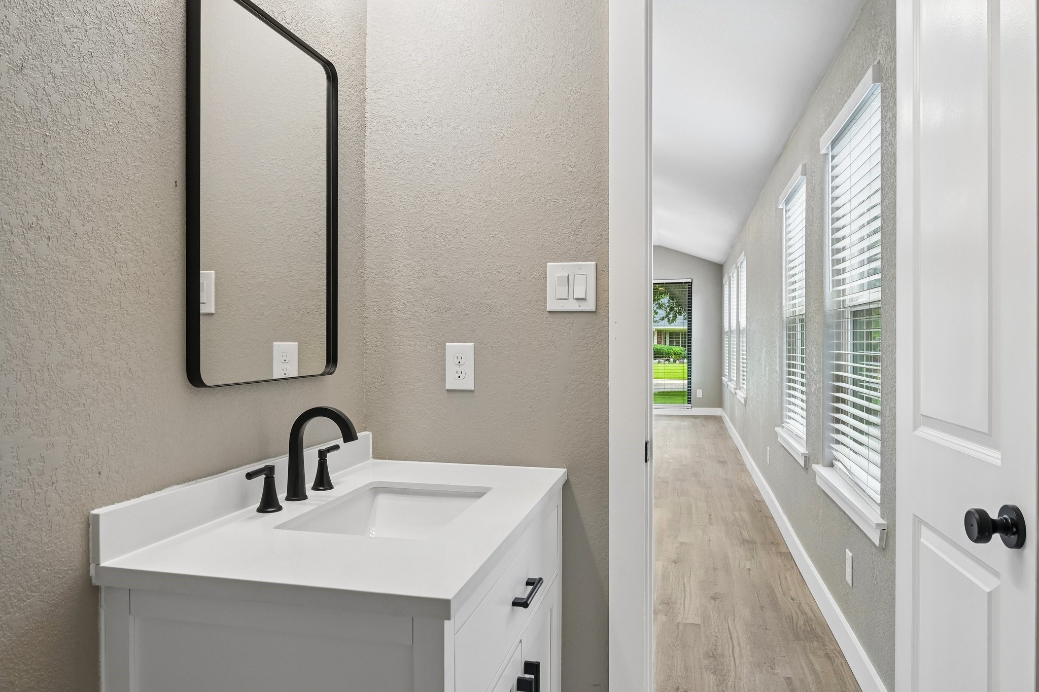 3337 Whirlaway Road Dallas TX 75229