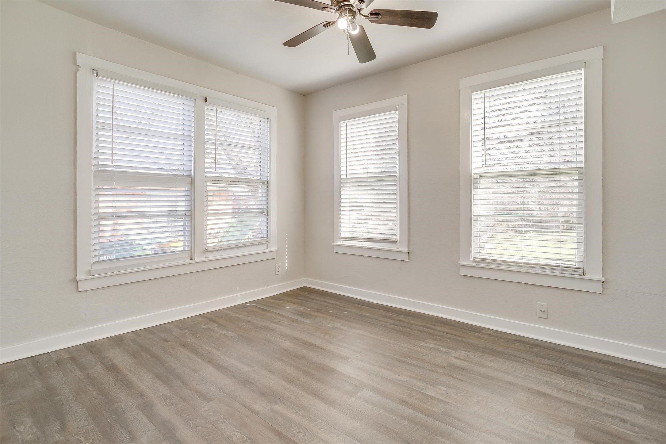 691 Meadow Park Drive White Settlement TX 76108