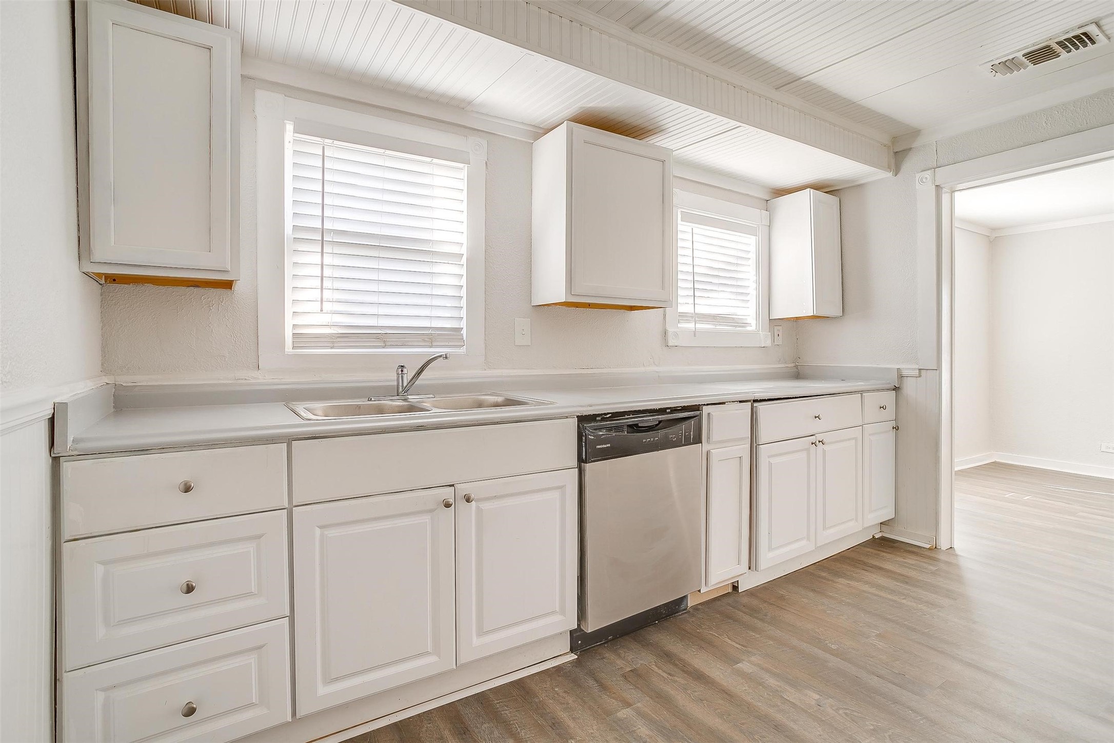 691 Meadow Park Drive White Settlement TX 76108