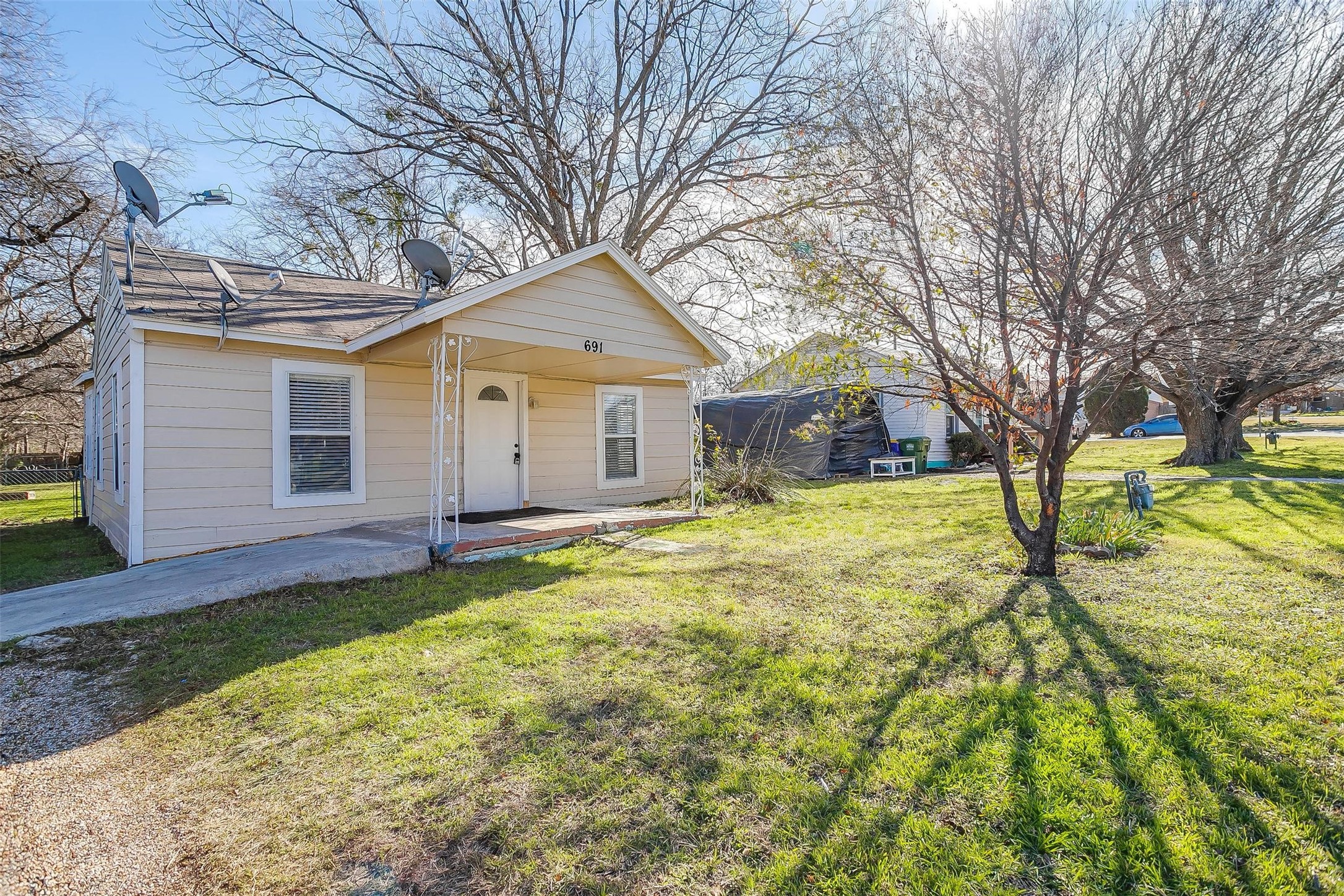691 Meadow Park Drive White Settlement TX 76108