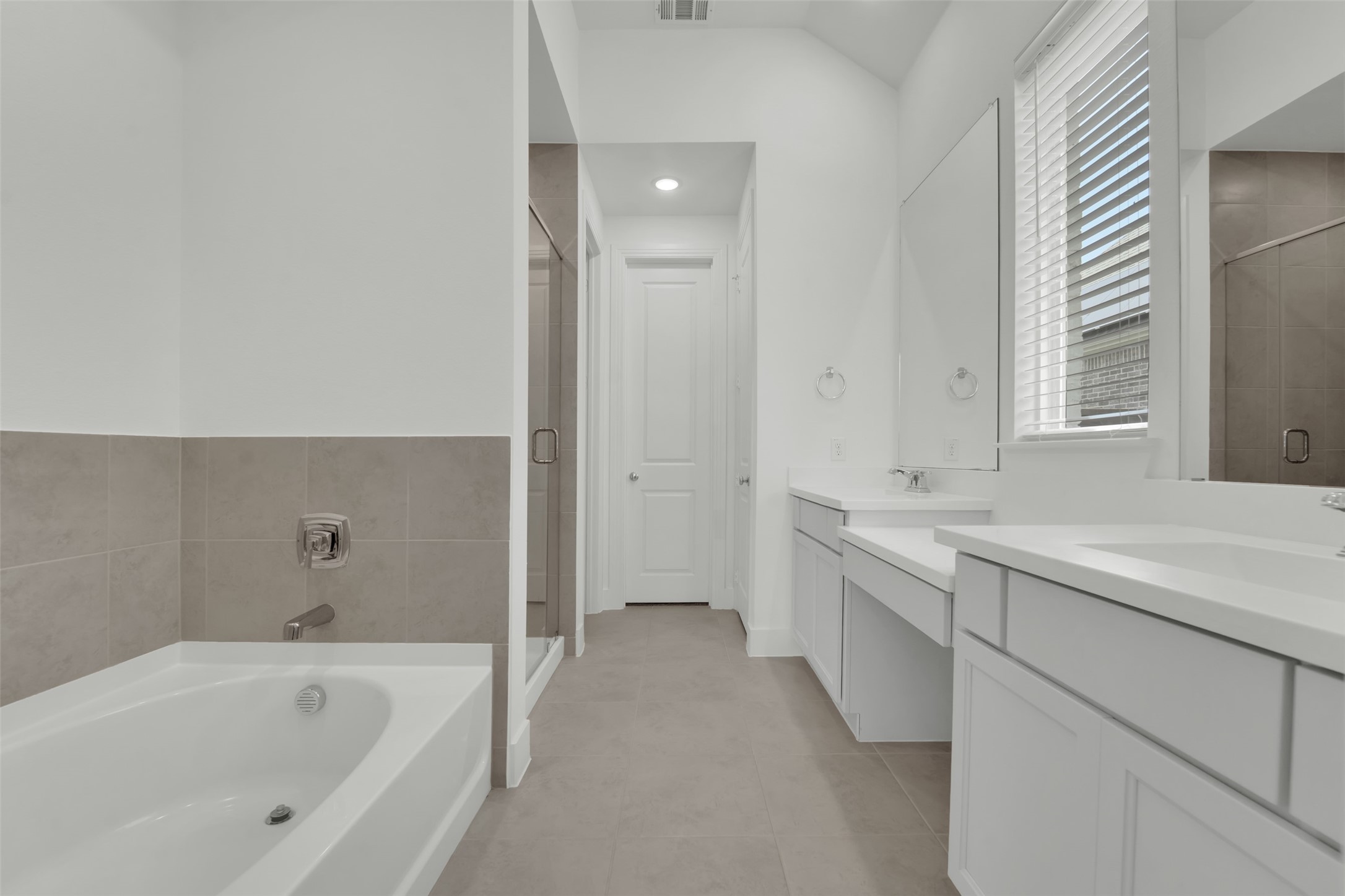 1824 Leo Drive Van Alstyne TX 75495