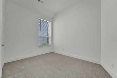 1824 Leo Drive Van Alstyne TX 75495