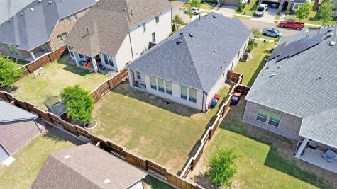 1824 Leo Drive Van Alstyne TX 75495