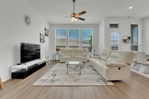 1824 Leo Drive Van Alstyne TX 75495