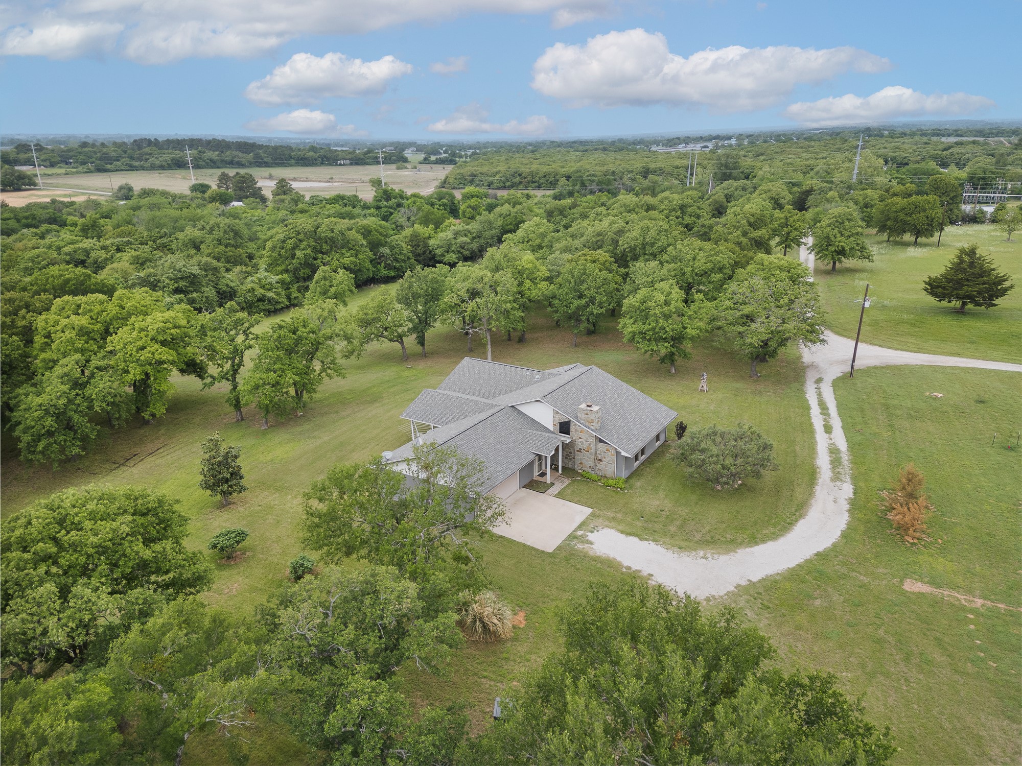104 Private Road 4757 Rhome TX 76078