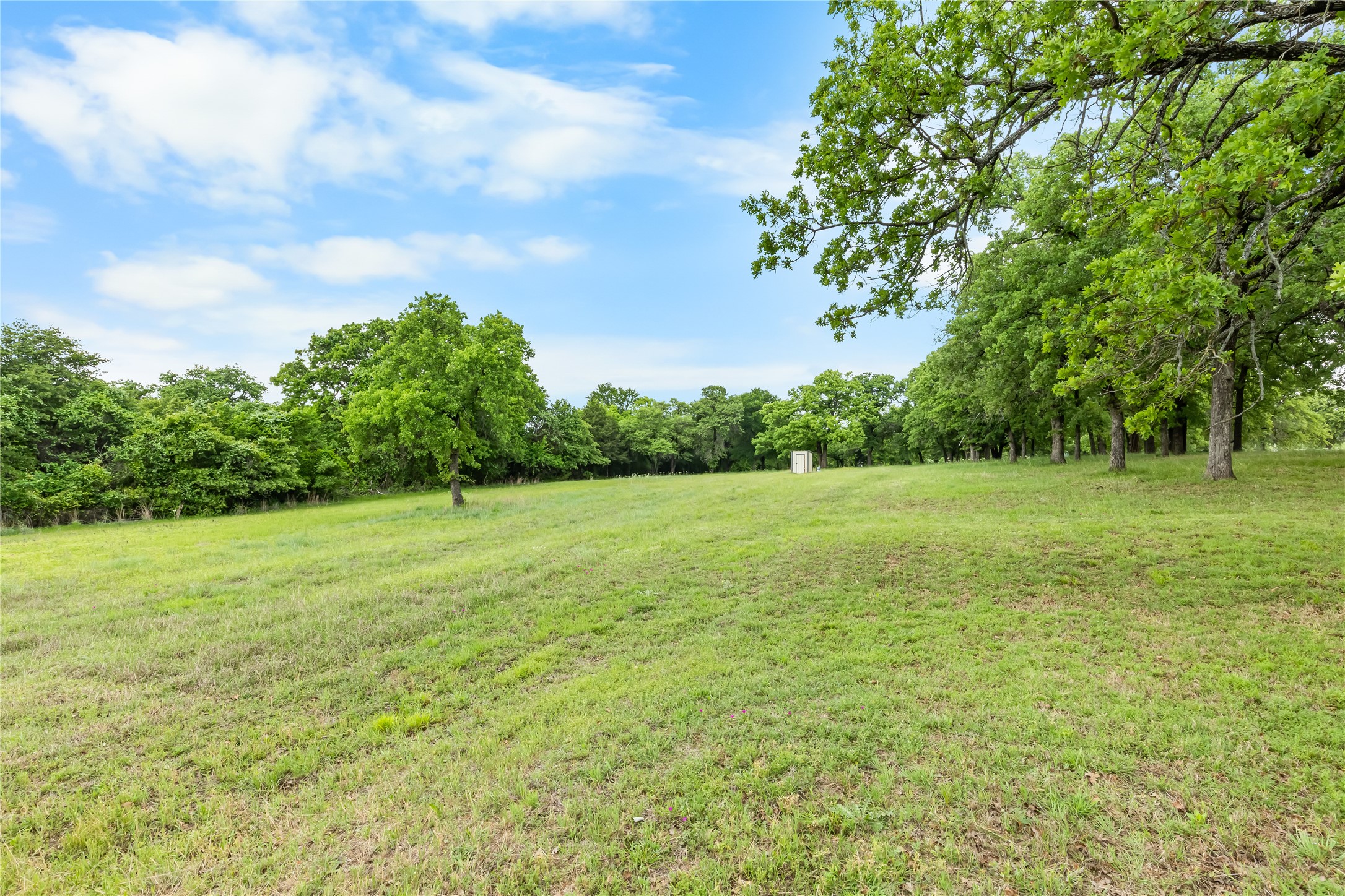 104 Private Road 4757 Rhome TX 76078