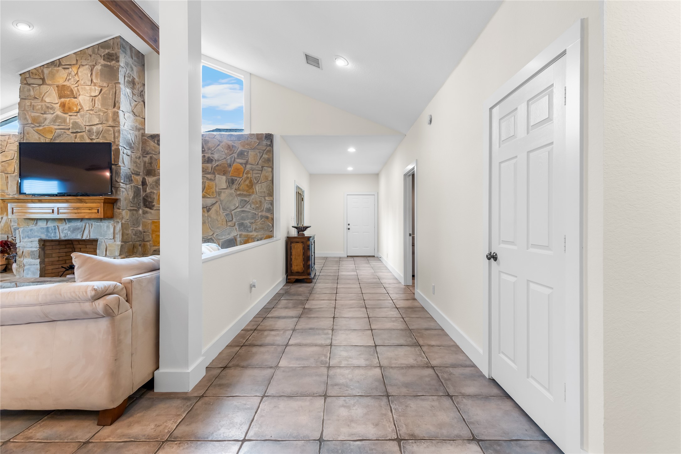 104 Private Road 4757 Rhome TX 76078