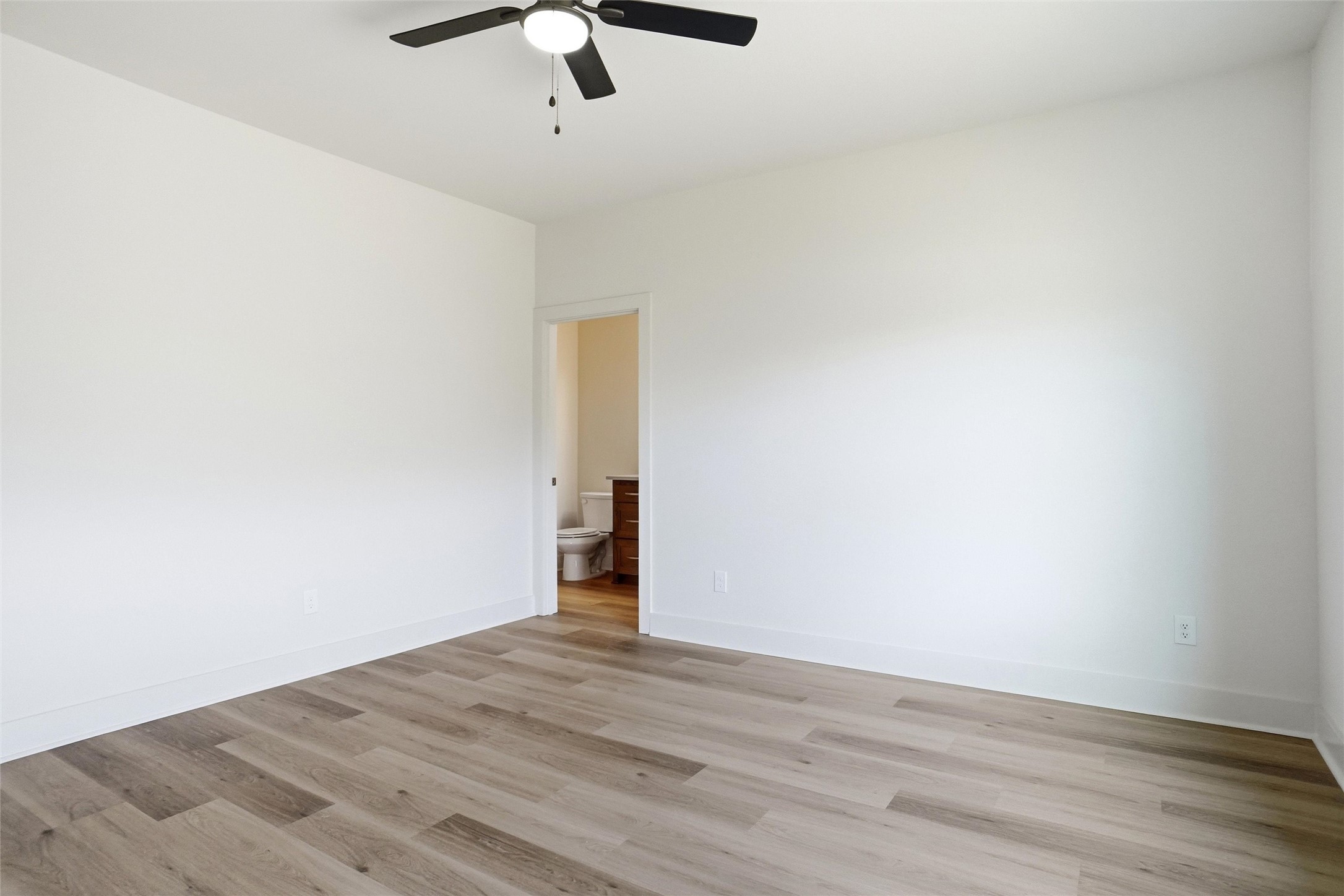 309 Railroad Avenue Sanger TX 76266