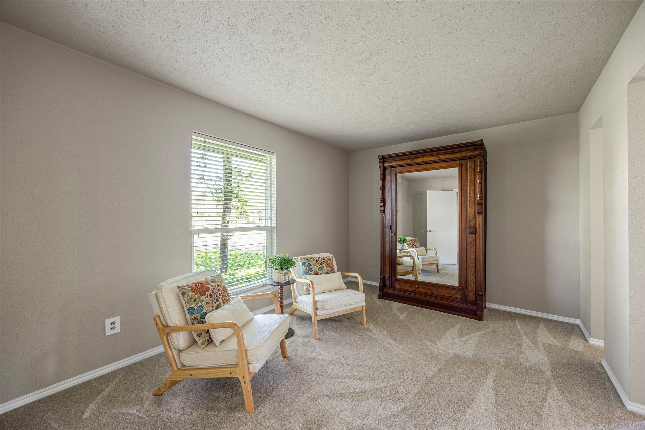 2616 Pin Oak Lane Plano TX 75075