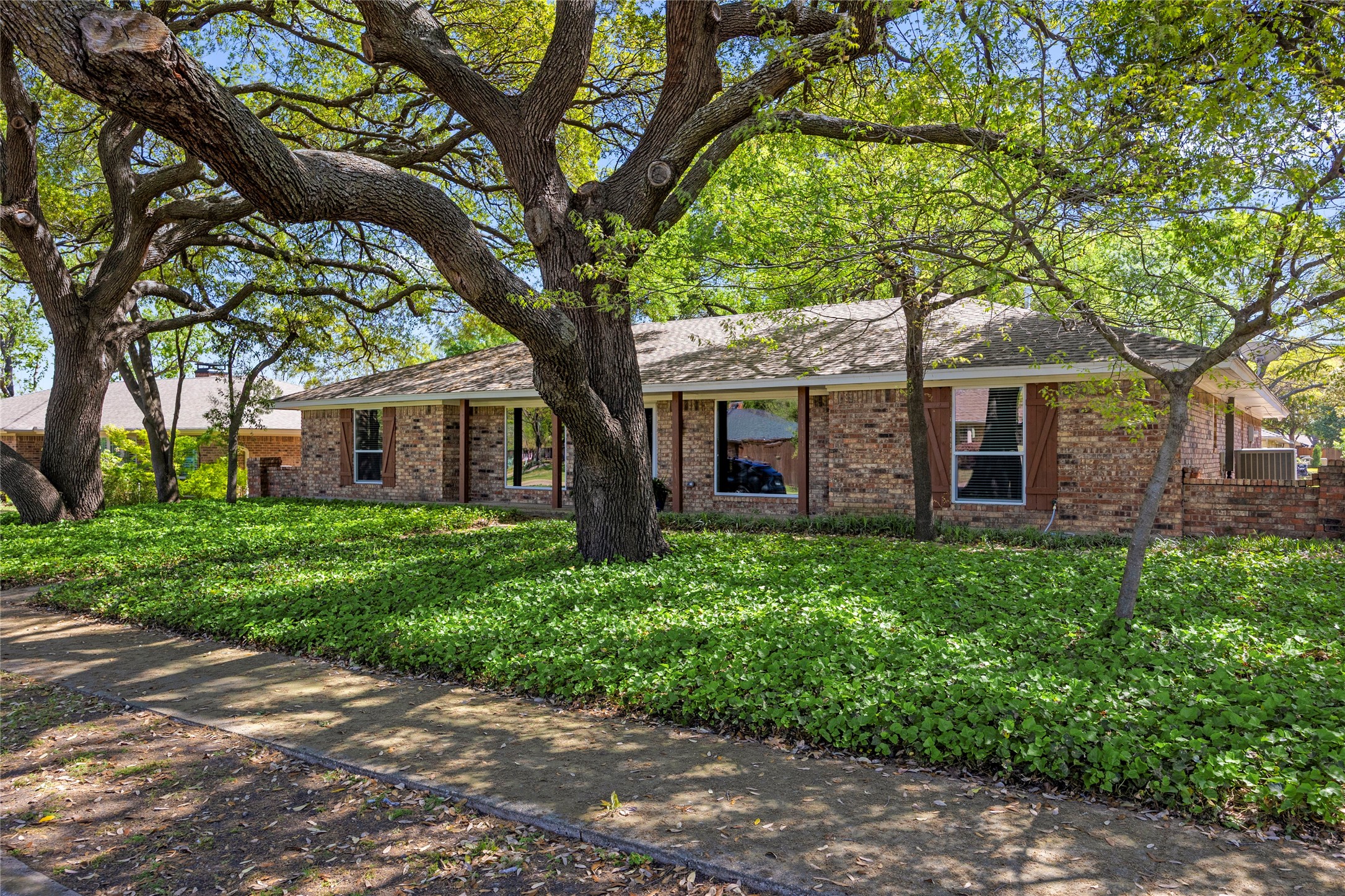 2616 Pin Oak Lane Plano TX 75075