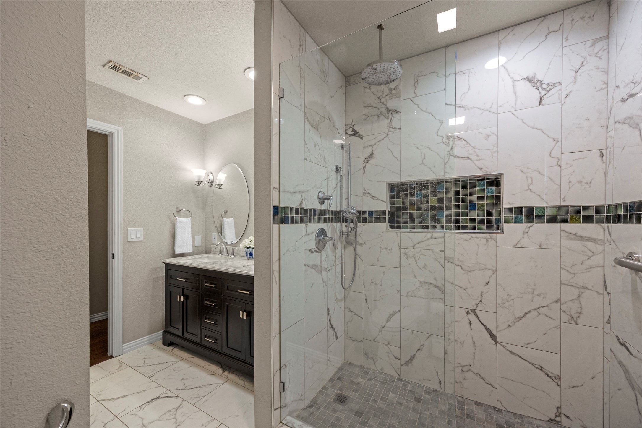 2616 Pin Oak Lane Plano TX 75075