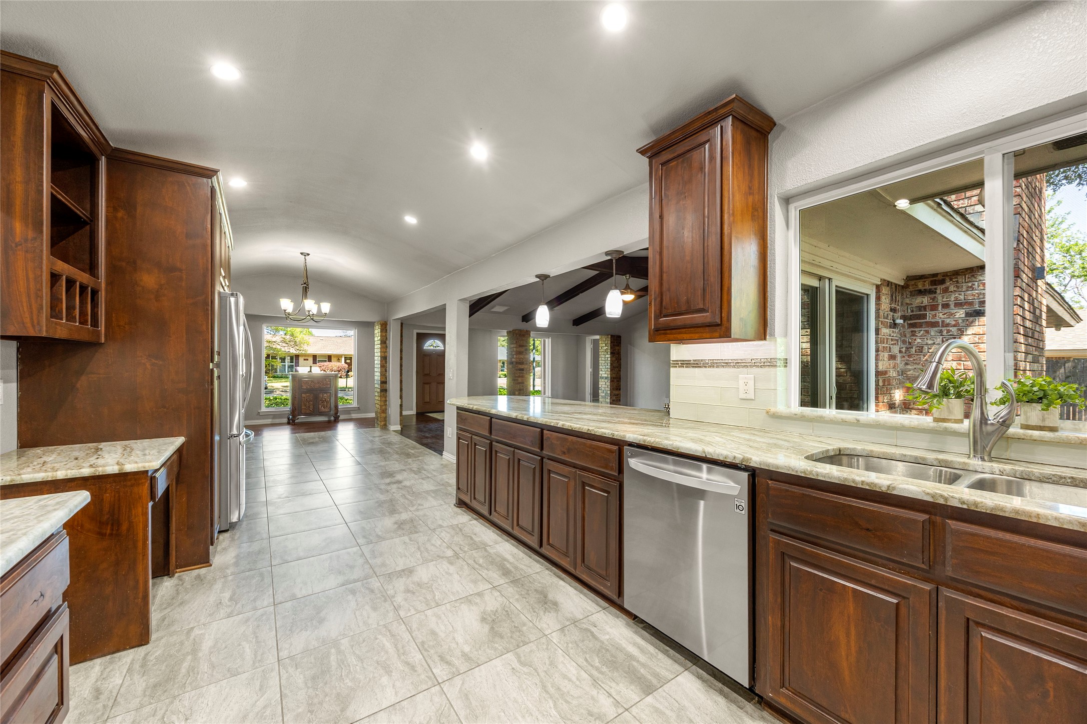 2616 Pin Oak Lane Plano TX 75075