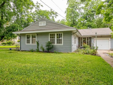 414 W Doyle Street Granbury TX 76048