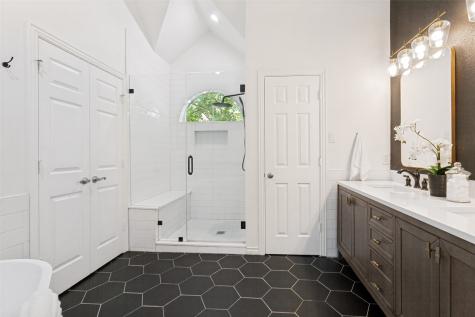 641 Oakdale Drive Plano TX 75025