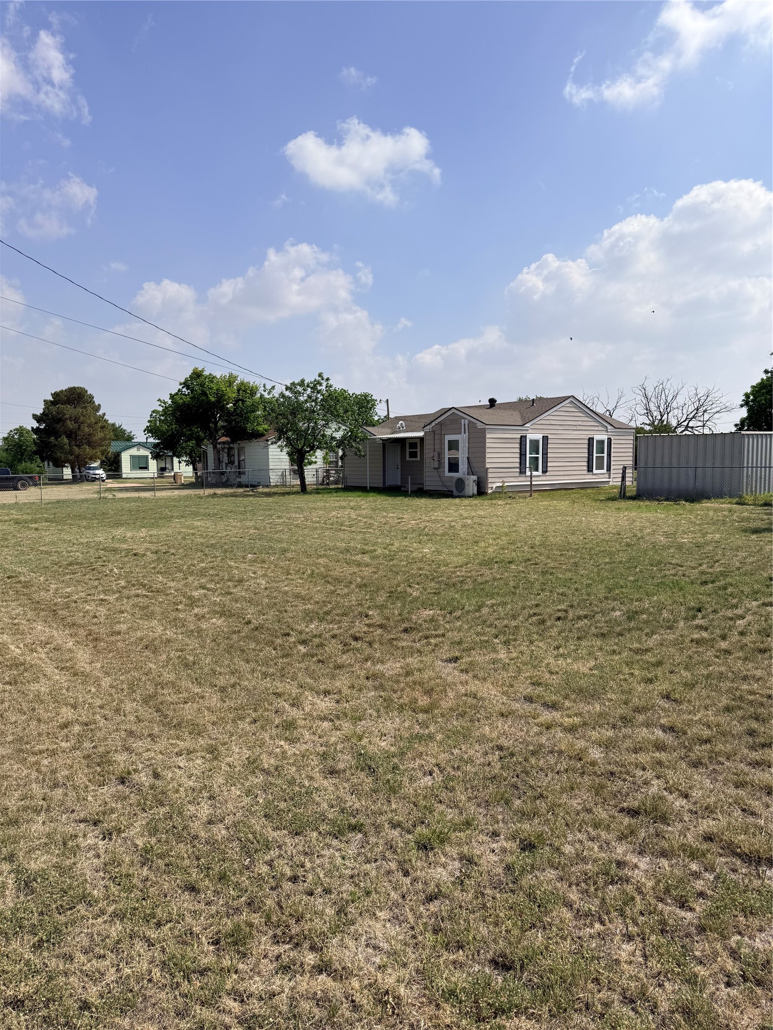 400 Avenue K Anson TX 79501
